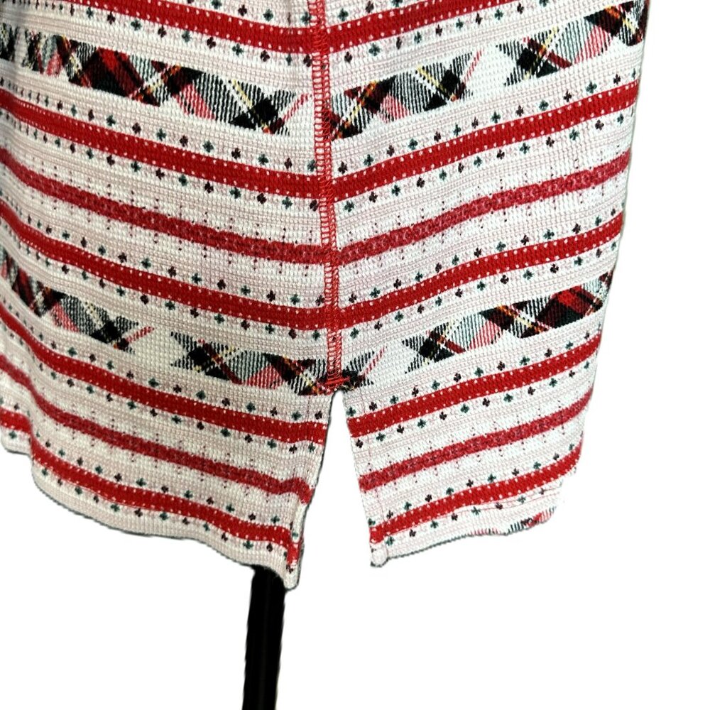 Women's Plus Size XL Victoria Secret Light Weight Stretchy V-Neck Sweater - Picture 4 of 8